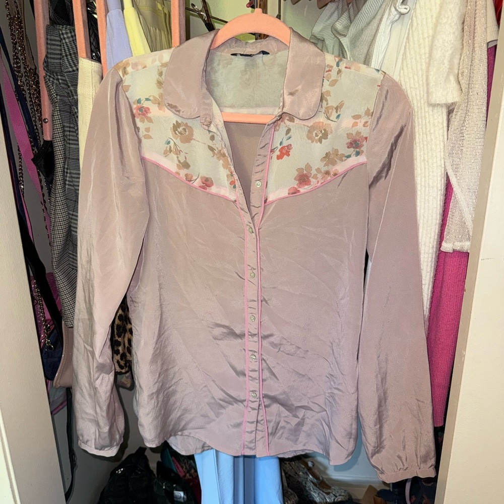 American Eagle Floral Blush Pink Women's Button Up Top